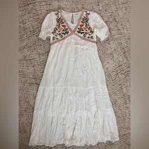 Brand New! Pink Blush ivory floral embroidered midi dress